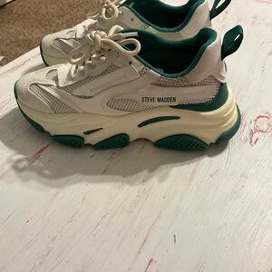 Steve Madden White and Green Athletic Shoes